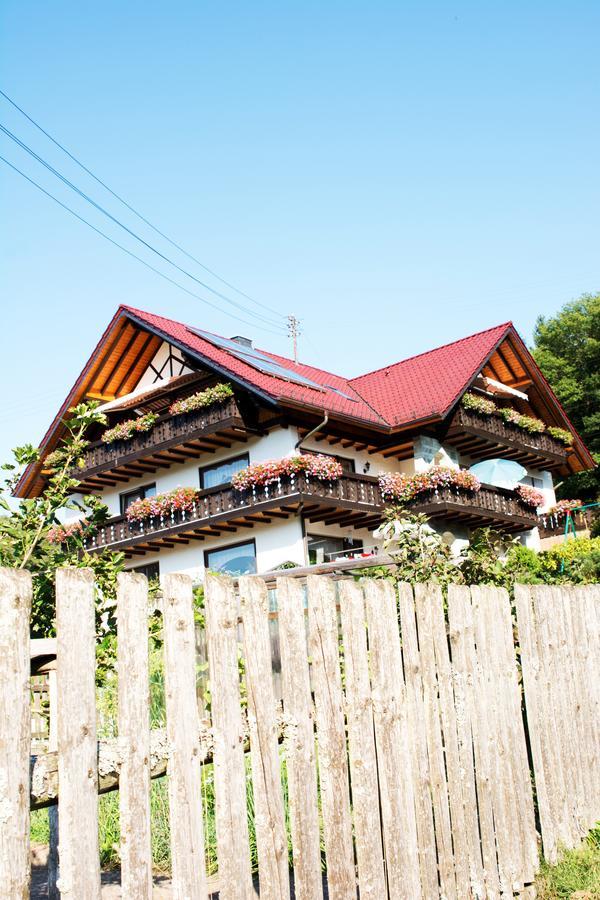 Gaestehaus Cornelia 维登希 外观 照片